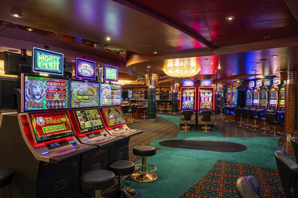 MSC Cruises MSC Orchestra Palm Beach Casino 4 ©MSC Rights - Ivan Sarfatti.jpg